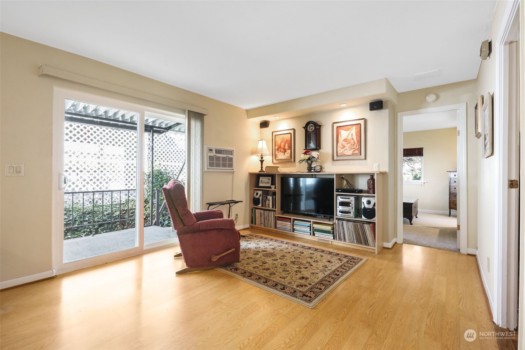 23708 Locust Way, Unit 15B Bothell, WA 98021 - Photo 16 of 40 Gallery Image 16