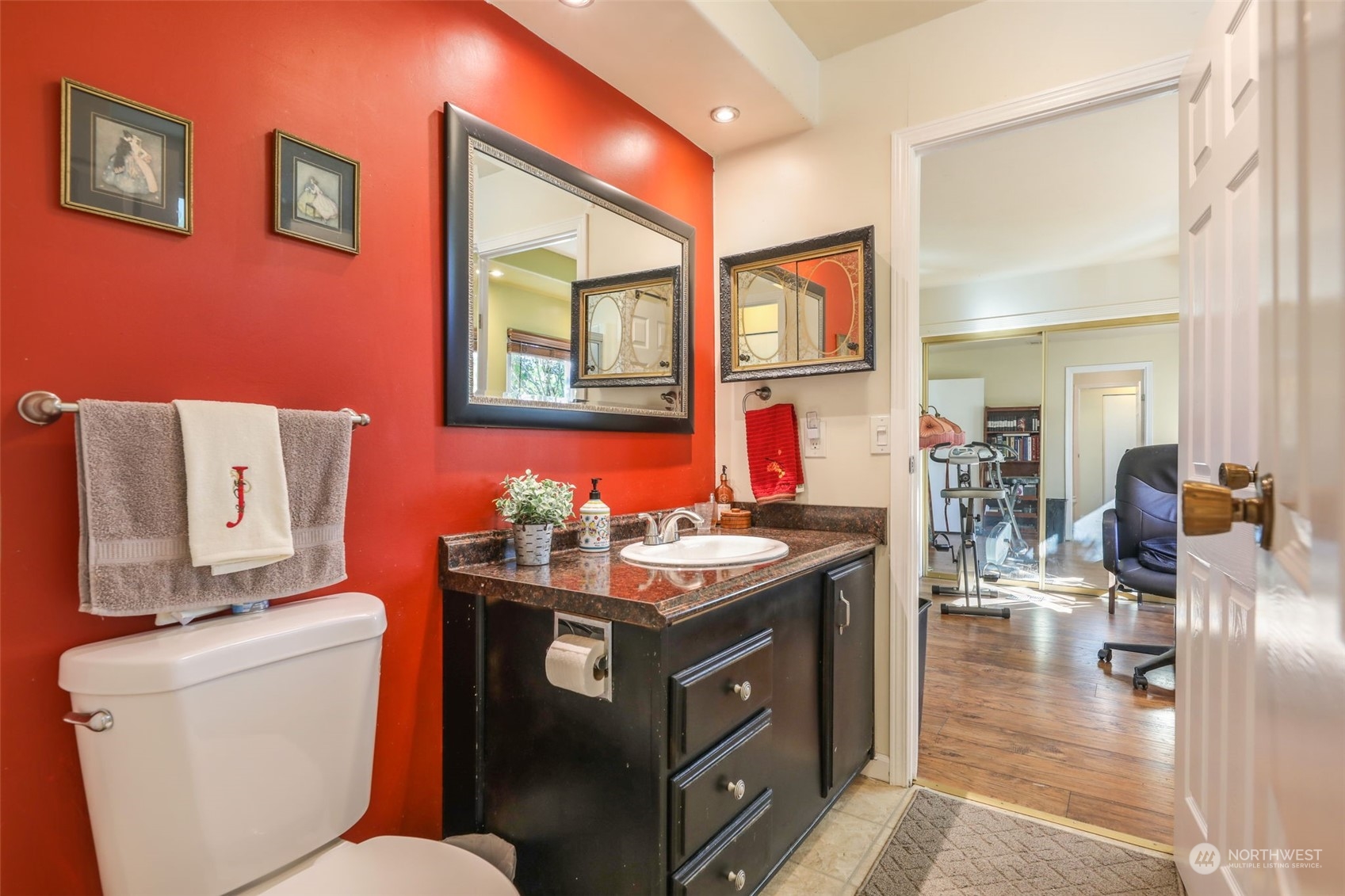 23708 Locust Way, Unit 15B Bothell, WA 98021 - Photo 22 of 40 Gallery Image 22