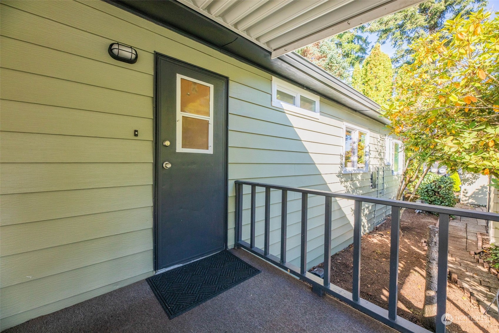 23708 Locust Way, Unit 15B Bothell, WA 98021 - Photo 25 of 40 Gallery Image 25