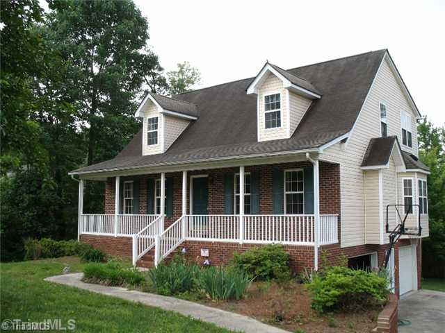 6105 Buckhorn Road Greensboro, NC 27410 - Photo 2 of 16 Exterior Front.