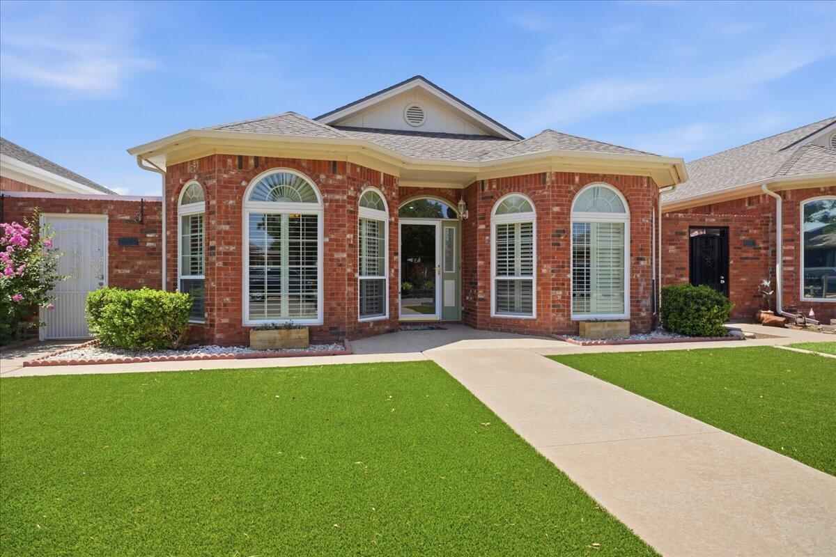 5513 65th Street Lubbock, TX 79424 - Photo 2 of 32 02-5513_65th_St_002