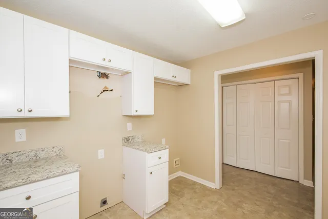 $2,095 | 1269 Creekview Circle, Riverdale, GA 30296