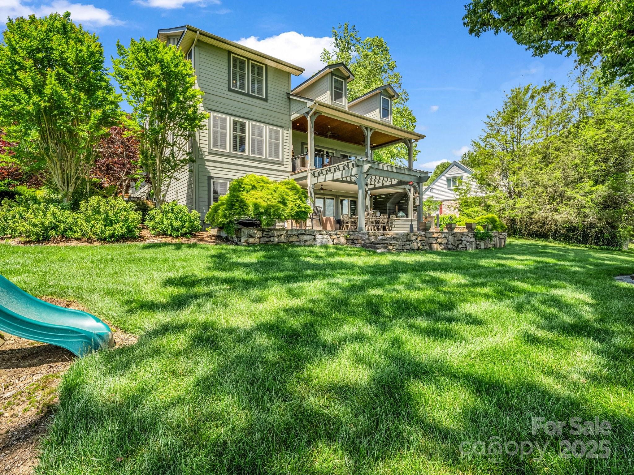 1903 Country Club Road Hendersonville, NC 28739 - Photo 3 of 43 Gallery Image 3