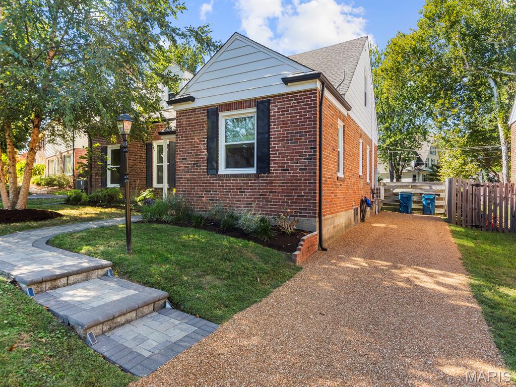81 Highgate Road St. Louis, MO 63132 - Photo 23 of 23