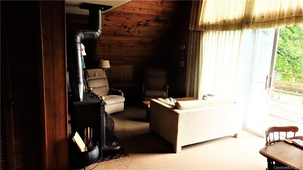 360 Banjo Branch Road Burnsville, NC 28714 - Photo 16 of 17 a utility room with dryer and washer