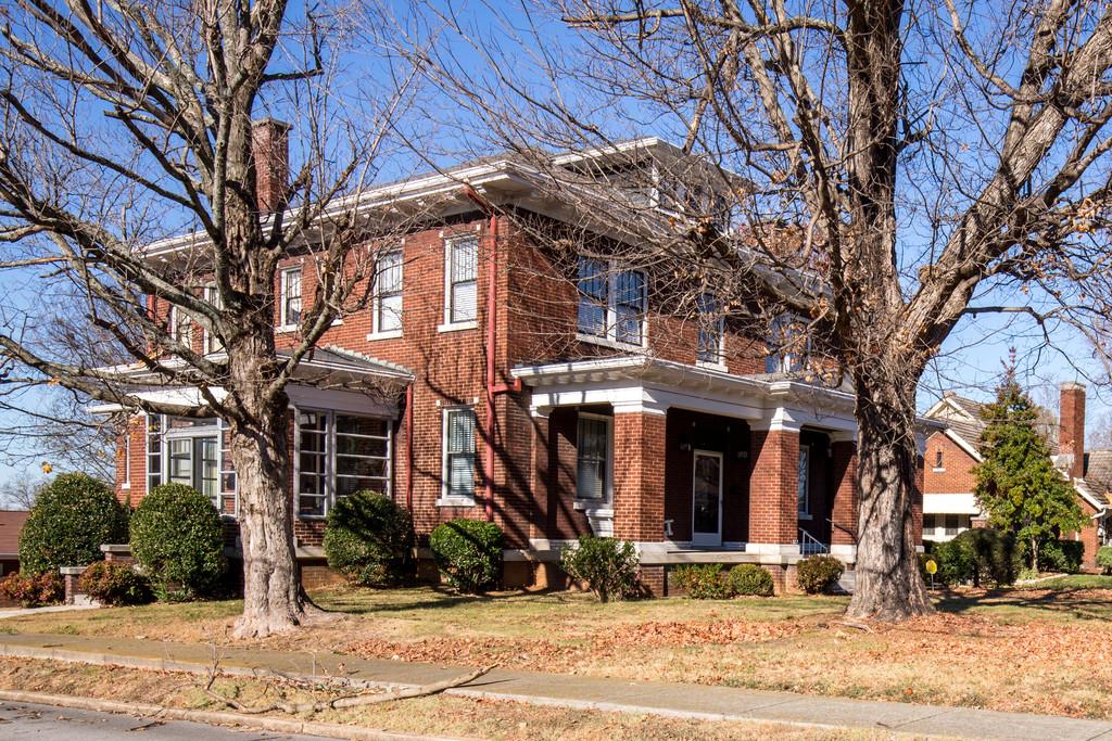 323 North Garner Street Springfield, TN 37172 - Photo 3 of 30 Gallery Image 3