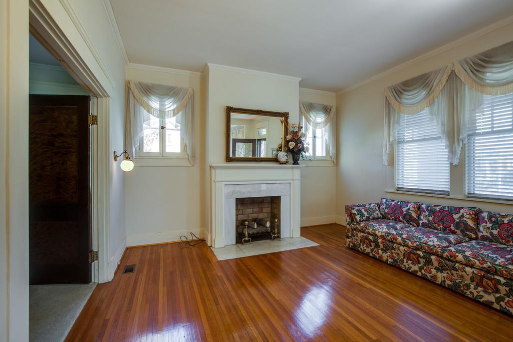 323 North Garner Street Springfield, TN 37172 - Photo 4 of 30 Gallery Image 4
