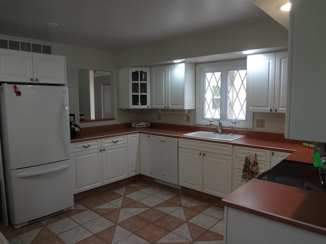 788 West 9th Street Rochester, IN 46975 - Photo 4 of 12