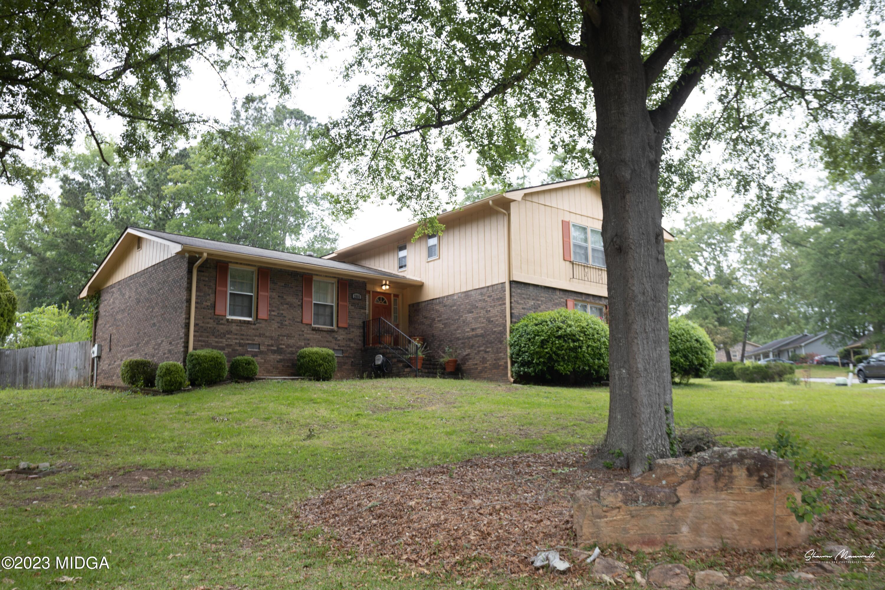 2885 Portland Place Macon, GA 31211 - Photo 3 of 26 Shawn Maxwell Cinema-17