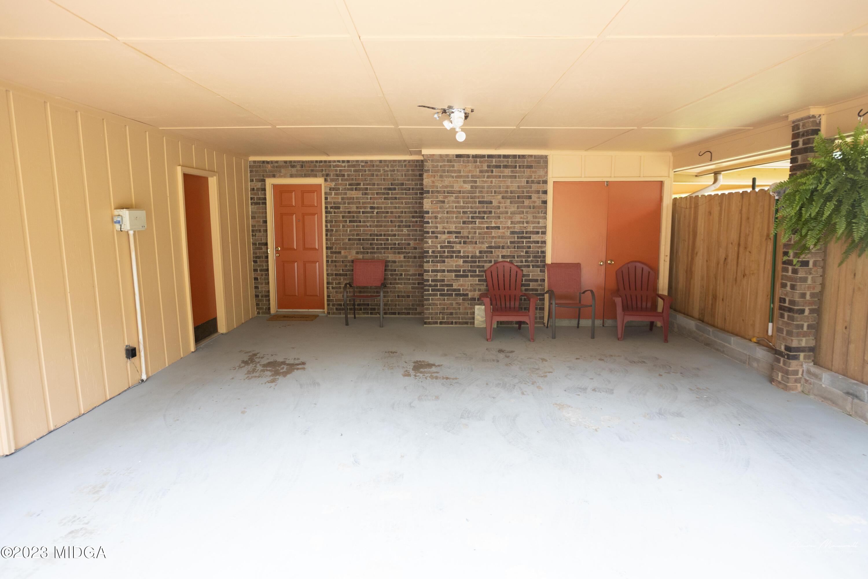 2885 Portland Place Macon, GA 31211 - Photo 5 of 26 Shawn Maxwell Cinema-21