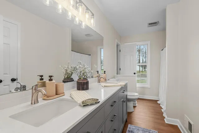 $419,900 | 7124 Pine Grove Street, Allendale, MI 49401