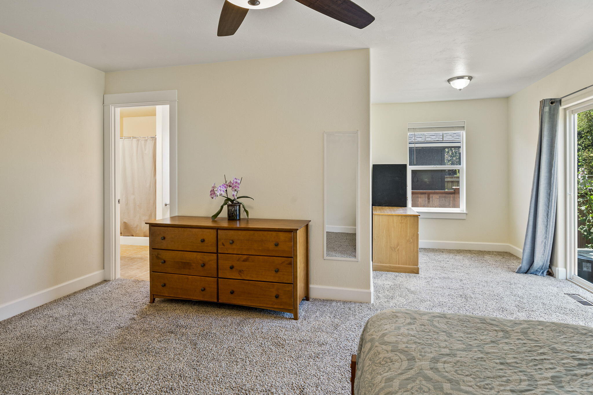 685 Northwest Rimrock Drive Redmond, OR 97756 - Photo 22 of 45 20-web-or-mls-685 NW Rimrock Dr, Redmond