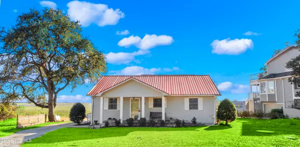 $679,000 | 641 Shoreline Drive West, Sunset Beach, NC 28468