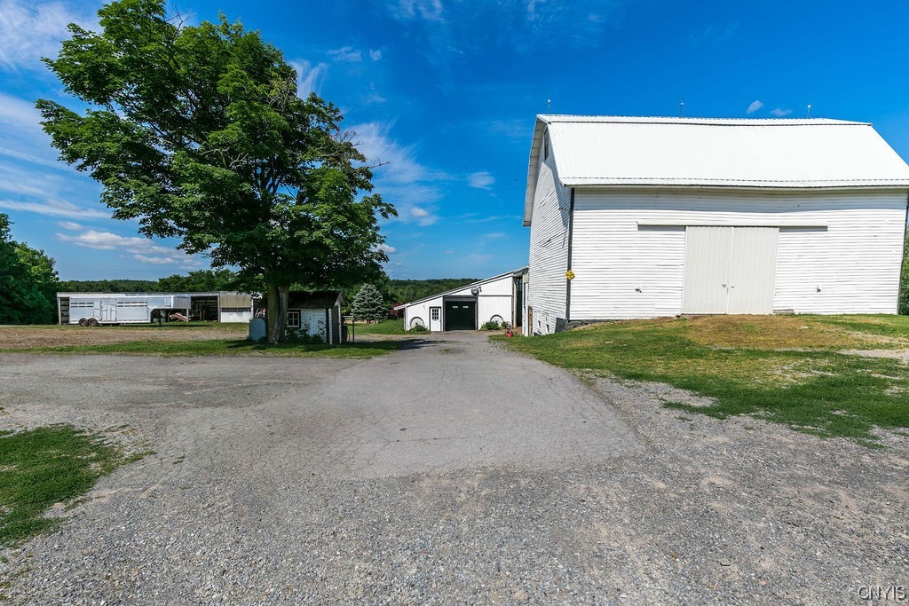 8911 Plainville Road Lysander, NY 13027 - Photo 19 of 43