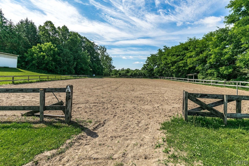 8911 Plainville Road Lysander, NY 13027 - Photo 25 of 43