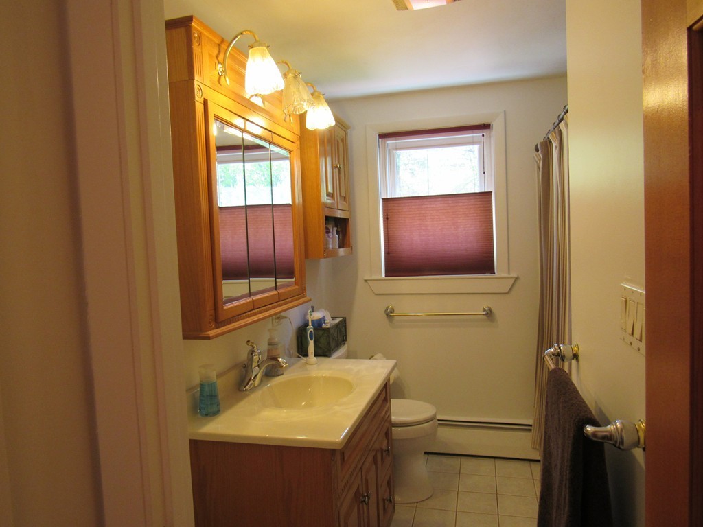 178 Concord Road Chelmsford, MA 01824 - Photo 14 of 27 Gallery Image 14
