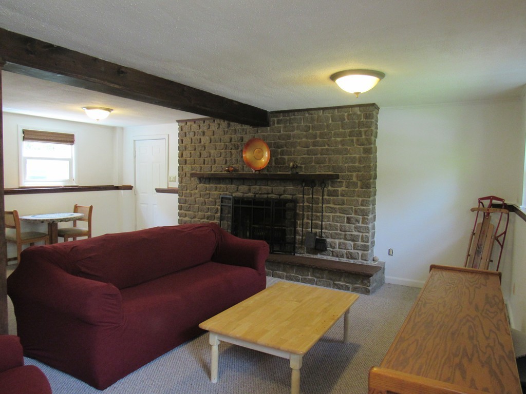 178 Concord Road Chelmsford, MA 01824 - Photo 16 of 27 Gallery Image 16