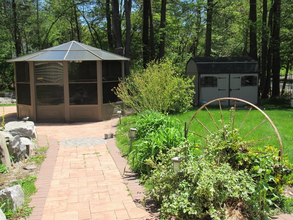 178 Concord Road Chelmsford, MA 01824 - Photo 24 of 27 Gallery Image 24