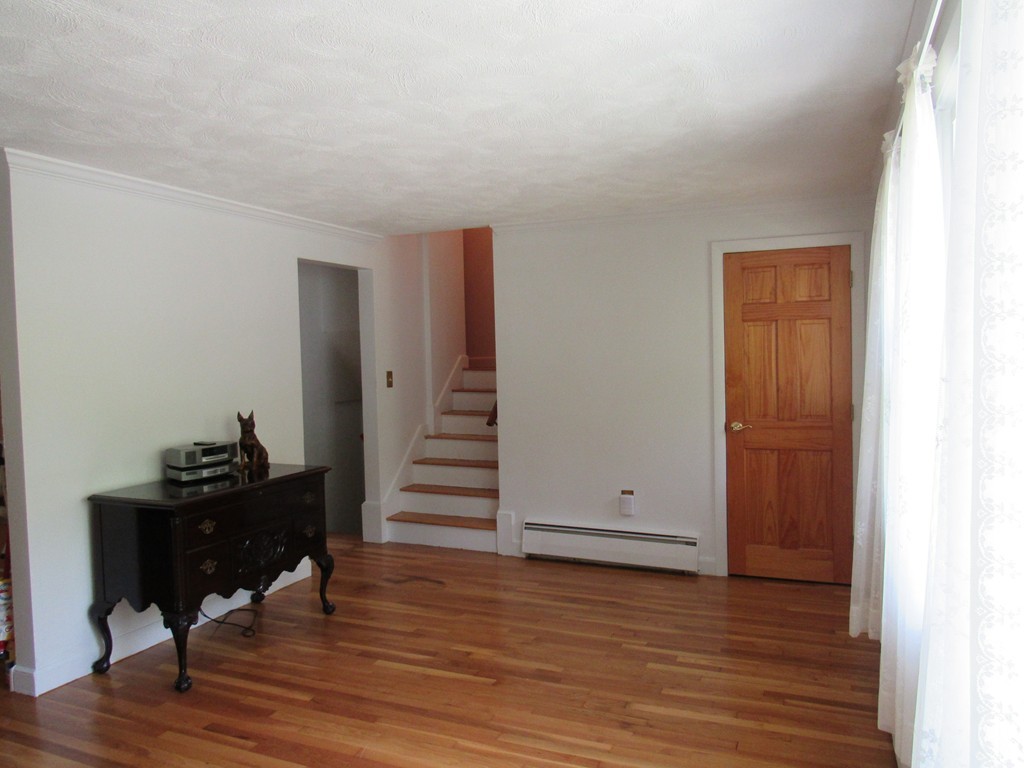 178 Concord Road Chelmsford, MA 01824 - Photo 7 of 27 Gallery Image 7