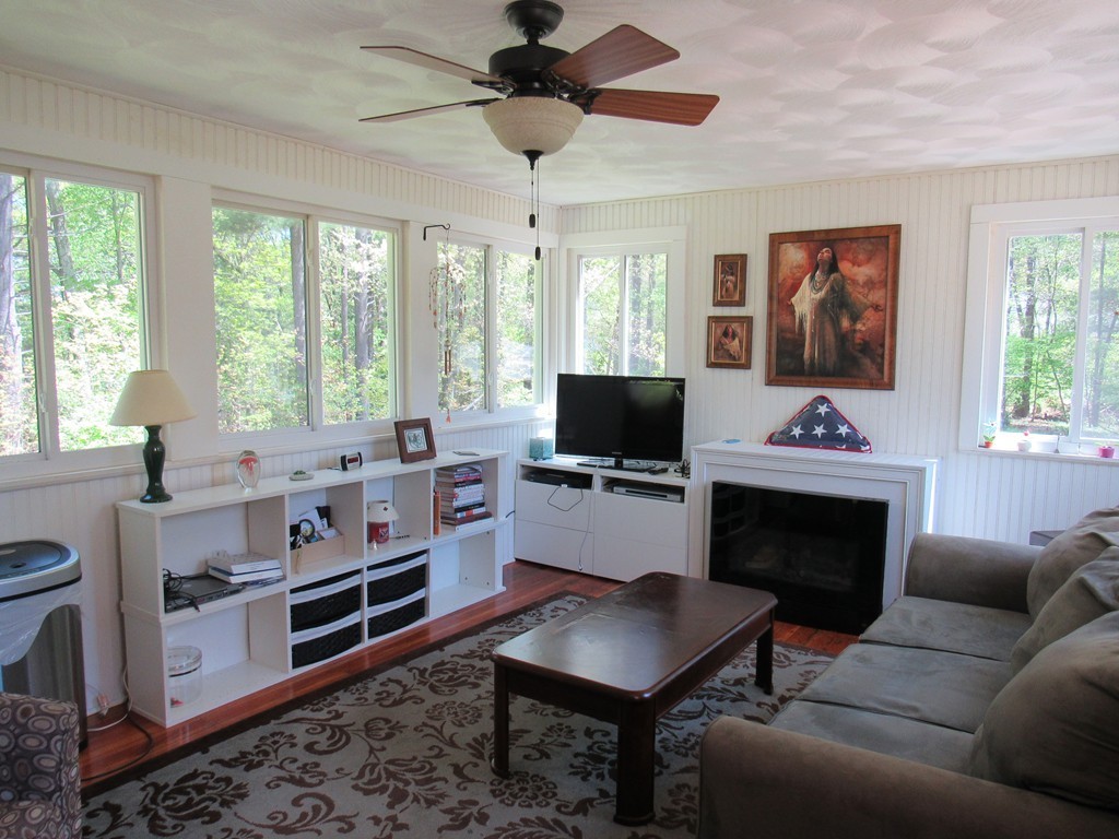 178 Concord Road Chelmsford, MA 01824 - Photo 10 of 27 Gallery Image 10