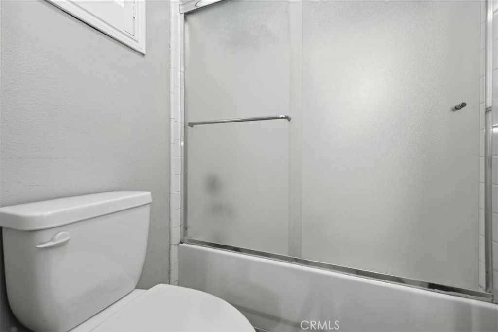 17731 Glen Hollow Way Riverside, CA 92504 - Photo 38 of 66