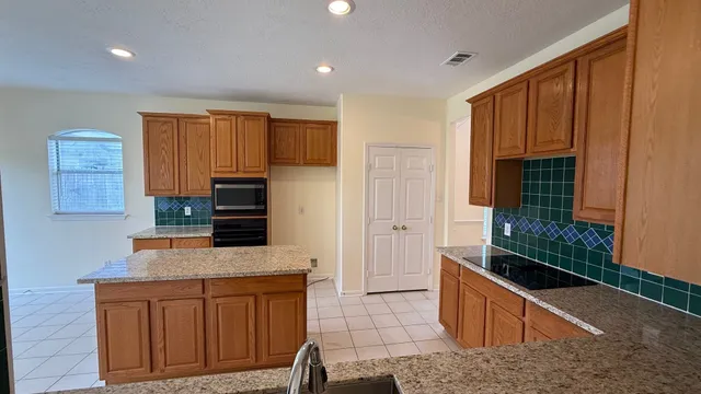 $399,000 | 1822 American Elm Court, Sugar Land, TX 77479