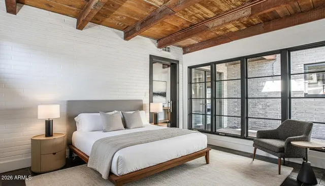 $5,000 | 902 West Verde Lane, Phoenix, AZ 85013