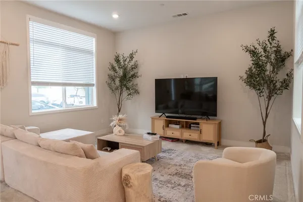 $3,980 | 27624 Exploration Road, Stevenson Ranch, CA 91381