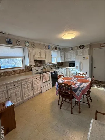 $199,900 | 281 Mervin Street, Sullivan, MO 63080