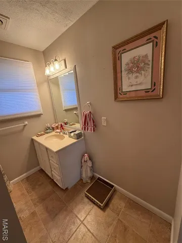 $199,900 | 281 Mervin Street, Sullivan, MO 63080