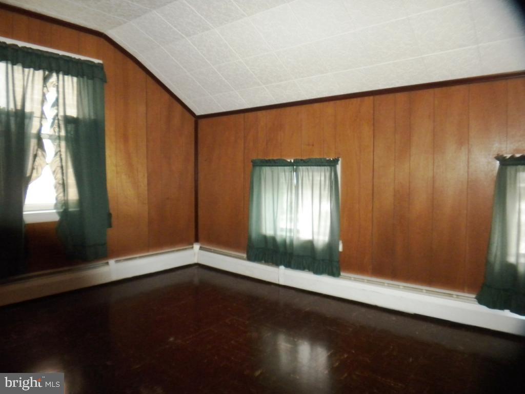 1371 Greble Road Myerstown, PA 17067 - Photo 11 of 19 Gallery Image 11