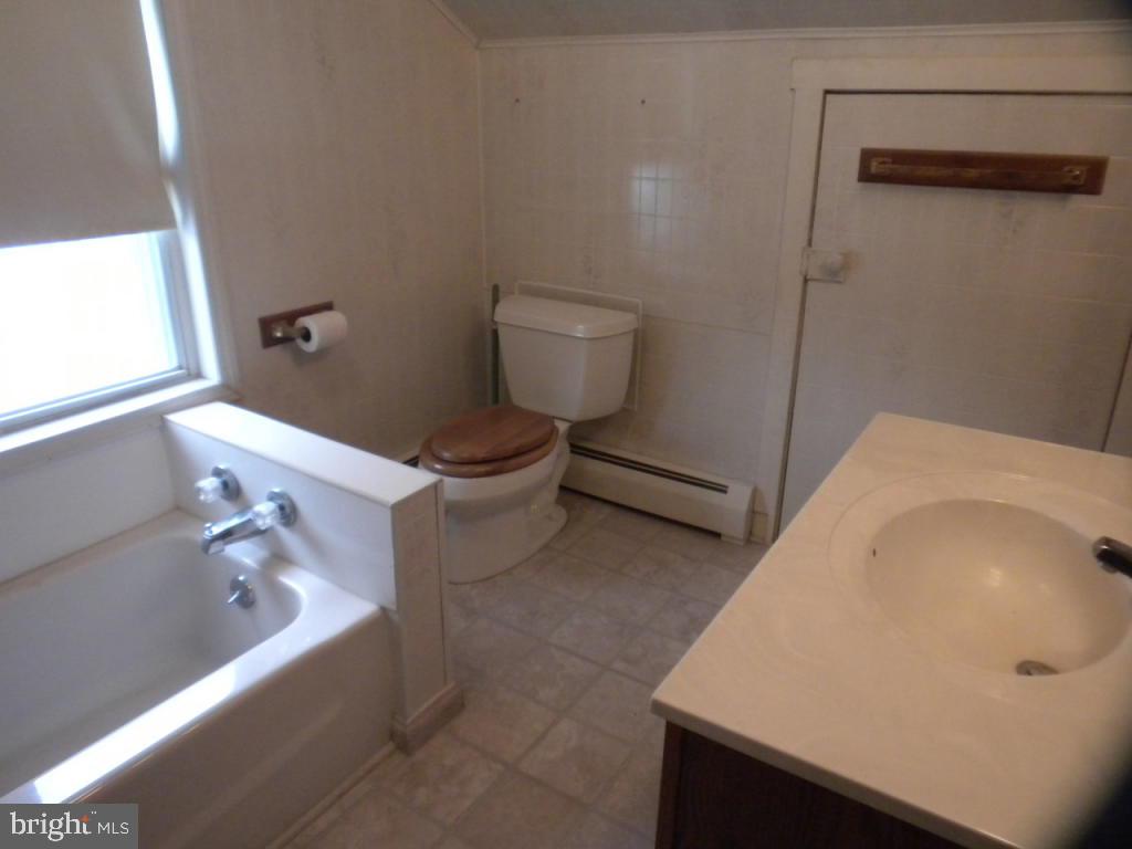 1371 Greble Road Myerstown, PA 17067 - Photo 10 of 19 Gallery Image 10