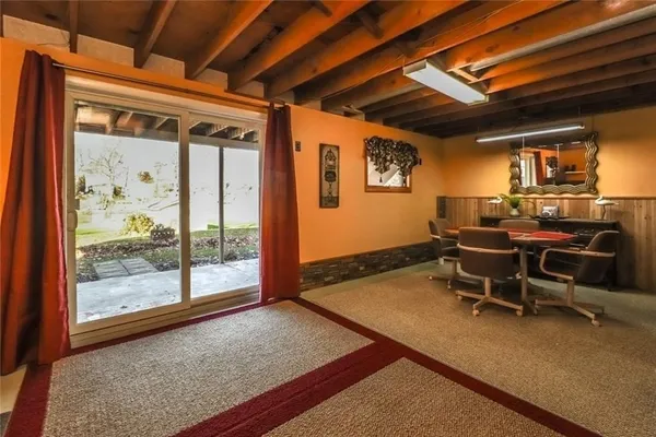 $299,900 | 13305 Lakeview Drive, Carlton, NY 14571