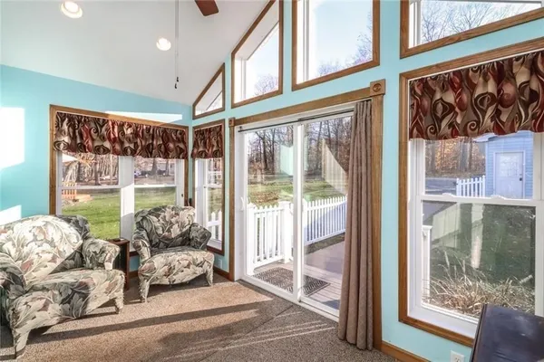 $299,900 | 13305 Lakeview Drive, Carlton, NY 14571