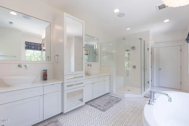 $6,950 | 235 Parker Road, Chapel Hill, NC 27517