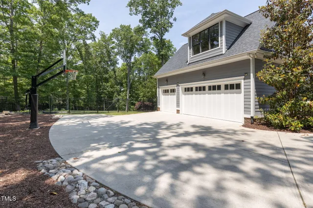 $6,950 | 235 Parker Road, Chapel Hill, NC 27517