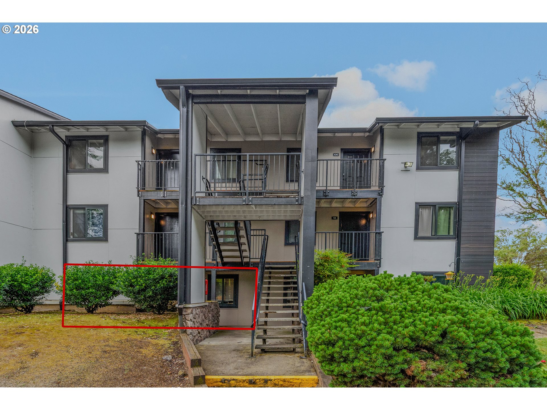 14095 Southwest Walker Road, Unit 95 Beaverton, OR 97005 - Photo 3 of 37