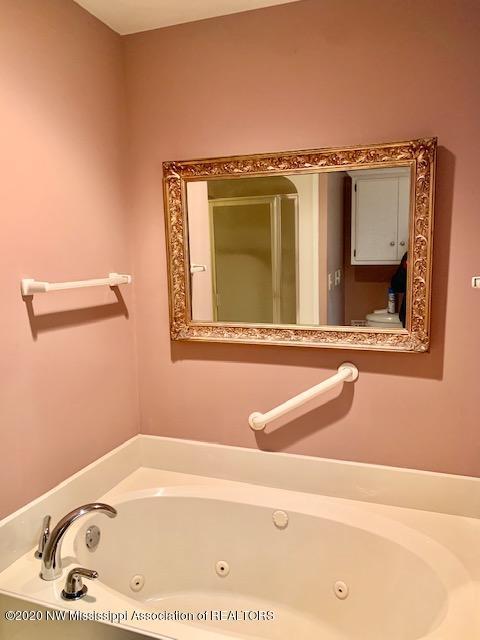 2101 Country Club Road Senatobia, MS 38668 - Photo 21 of 70 IMG_1158