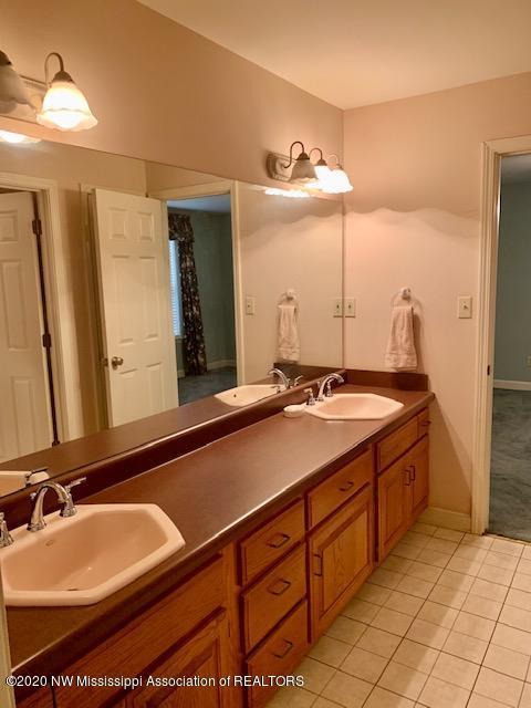 2101 Country Club Road Senatobia, MS 38668 - Photo 25 of 70 IMG_1166