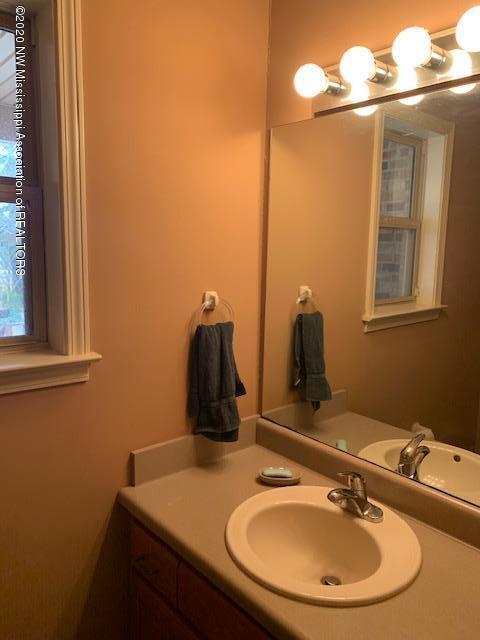 2101 Country Club Road Senatobia, MS 38668 - Photo 31 of 70 IMG_1173