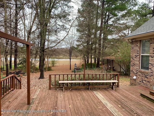 2101 Country Club Road Senatobia, MS 38668 - Photo 45 of 70 IMG_1194