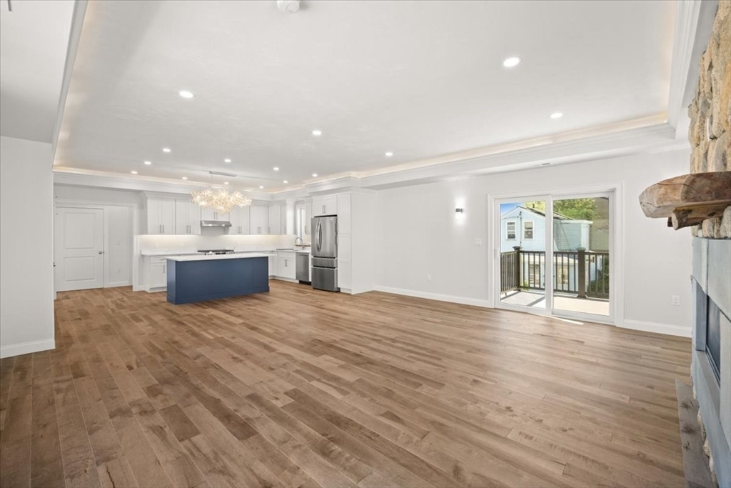 84 Post Island Road Quincy, MA 02169 - Photo 7 of 41