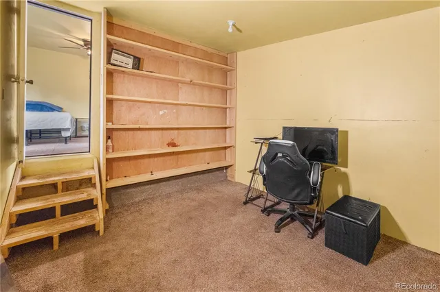 a view of workspace with furniture