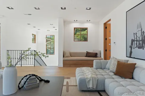 $9,995,000 | 5758 Las Palomas, Rancho Santa Fe, CA 92067