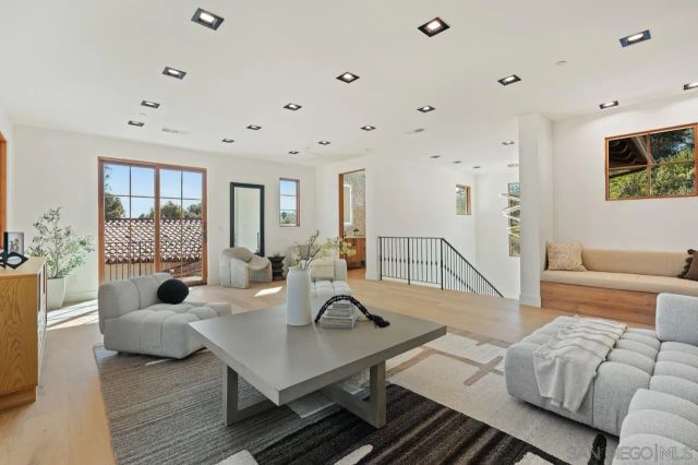 $9,995,000 | 5758 Las Palomas, Rancho Santa Fe, CA 92067