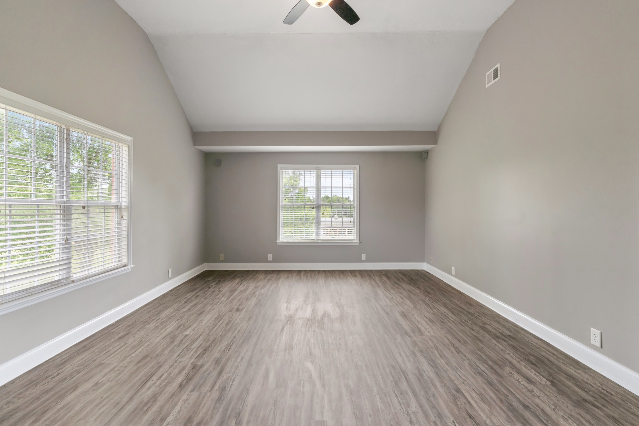 4602 Washington Road Springfield, TN 37172 - Photo 31 of 63 a view of an empty room with wooden floor and a window