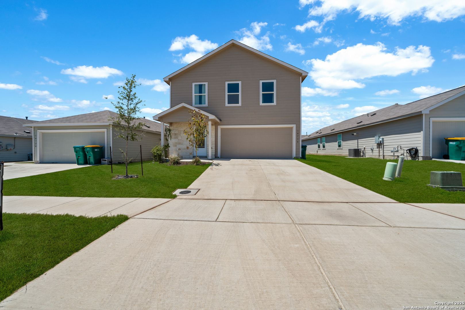 10716 Sweepback Trail Converse, TX 78109 - Photo 1 of 26 a view of backyard of house with green space