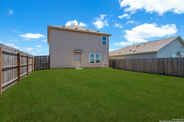 $1,995 | 10716 Sweepback Trail, Converse, TX 78109