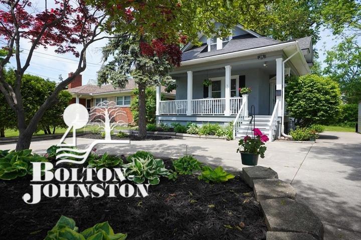 214 Moross Road Grosse Pointe, MI 48236 - Photo 34 of 35 50042588-33.JPG