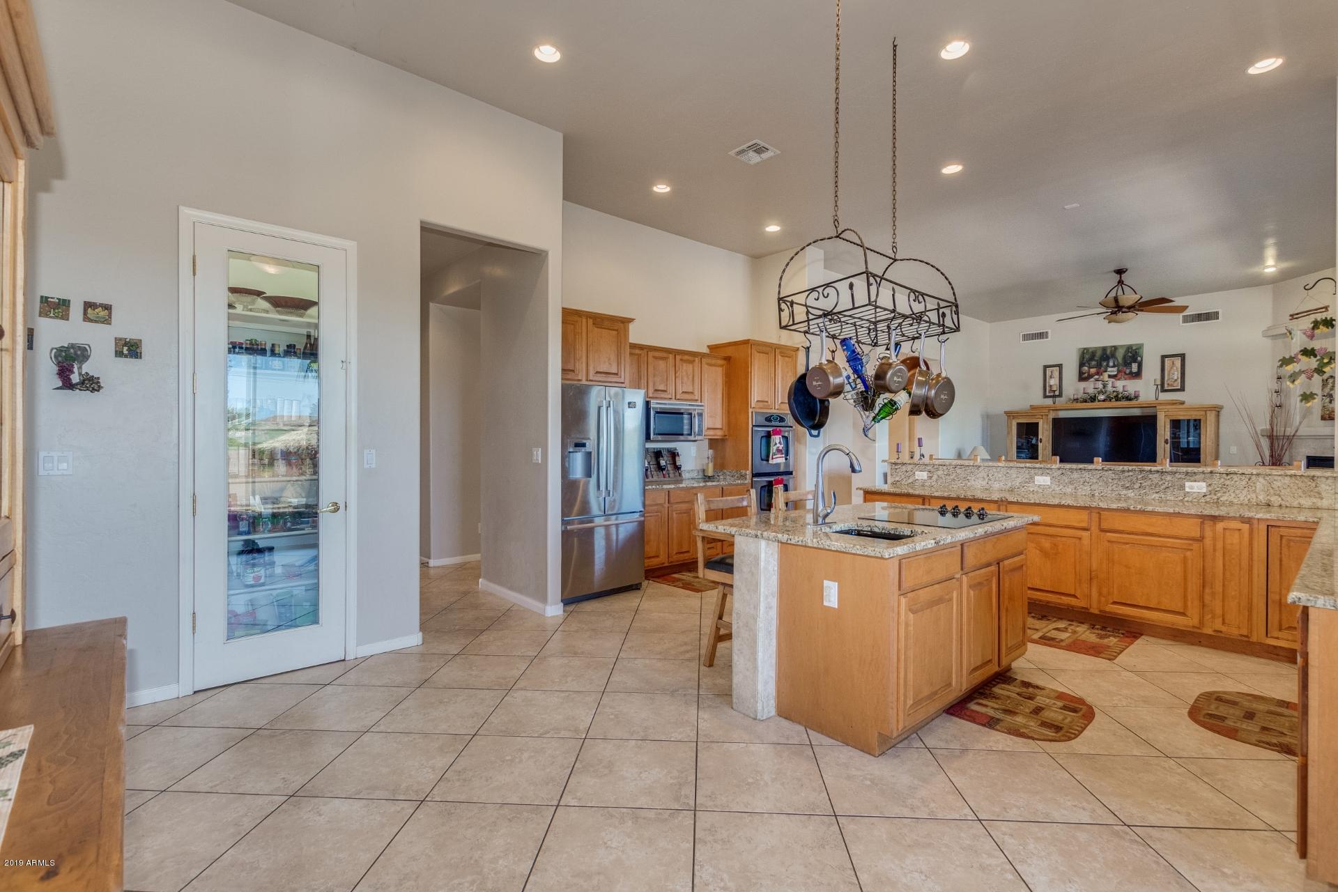 13 East Tanya Road Phoenix, AZ 85086 - Photo 14 of 76 Tanya (14)